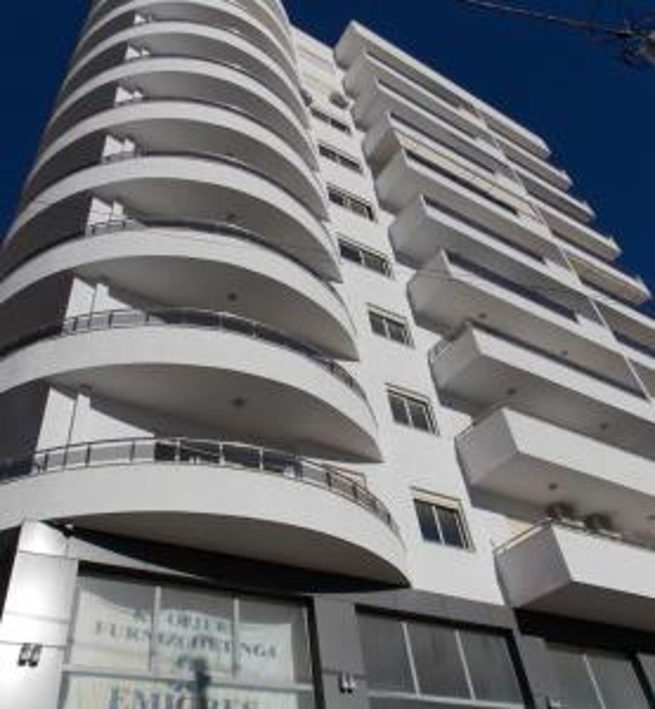 Ami Apartment