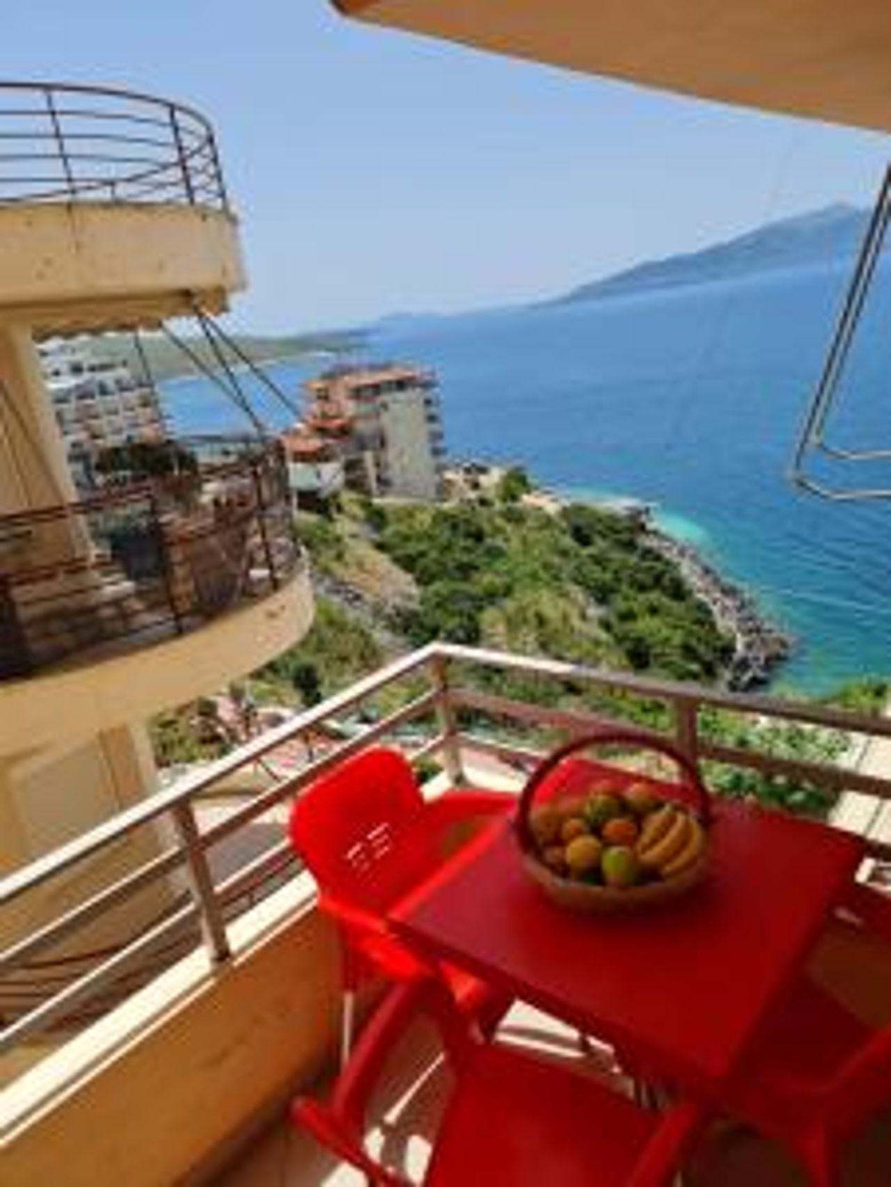 Meltin apartments