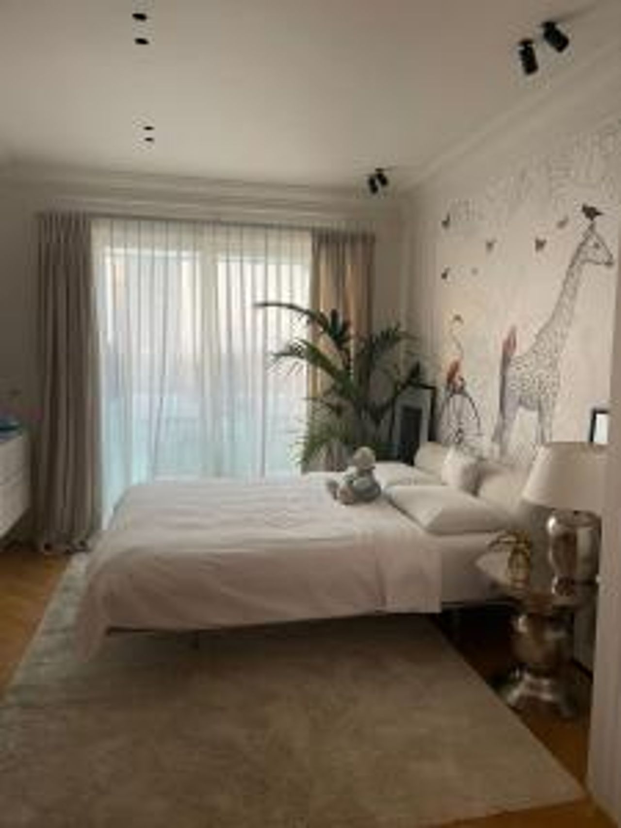 Luxury Condo Apartment @Air Albania Stadium