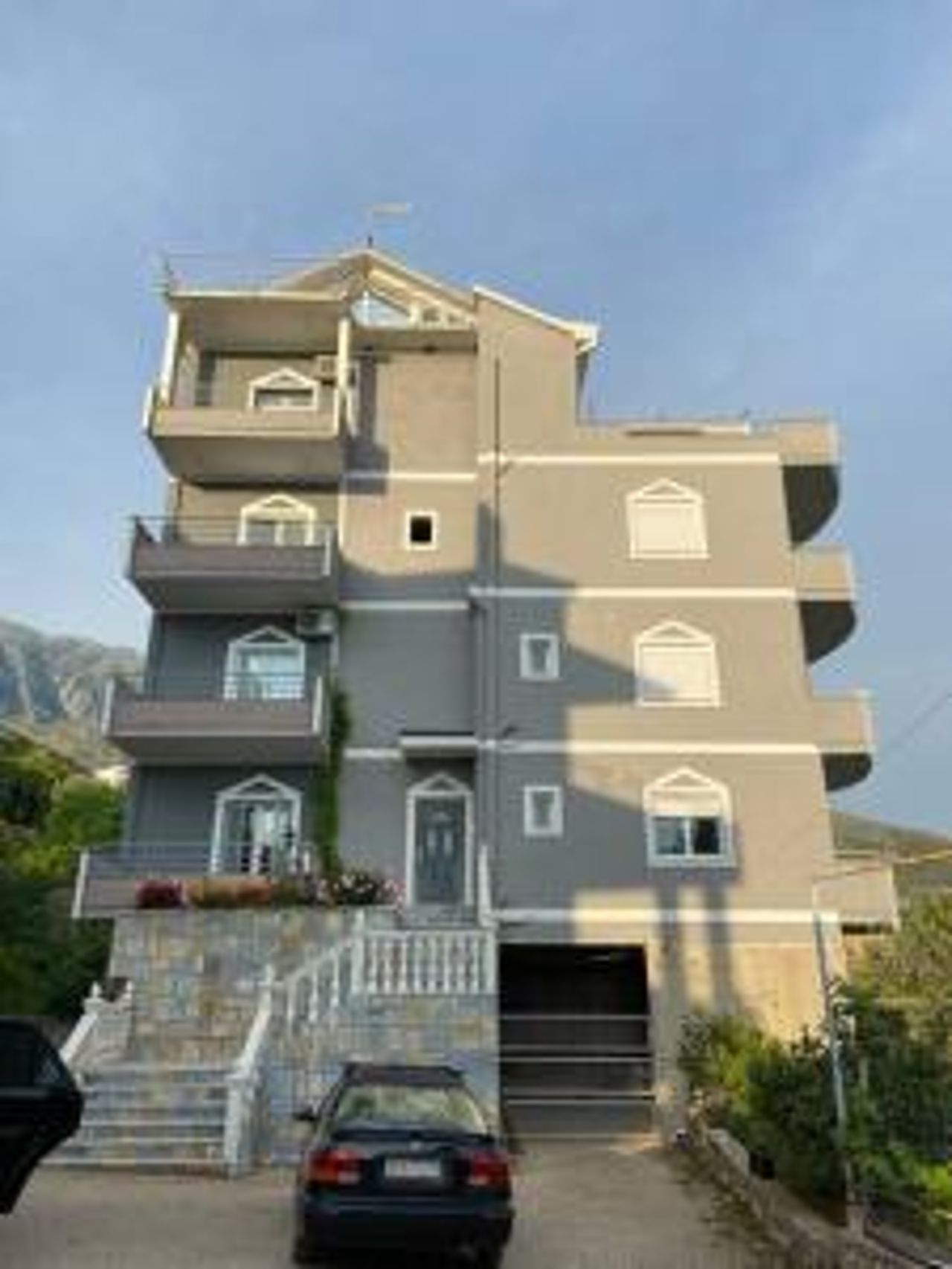 Drimadhë: Spacious and all-comfort sea-view appt