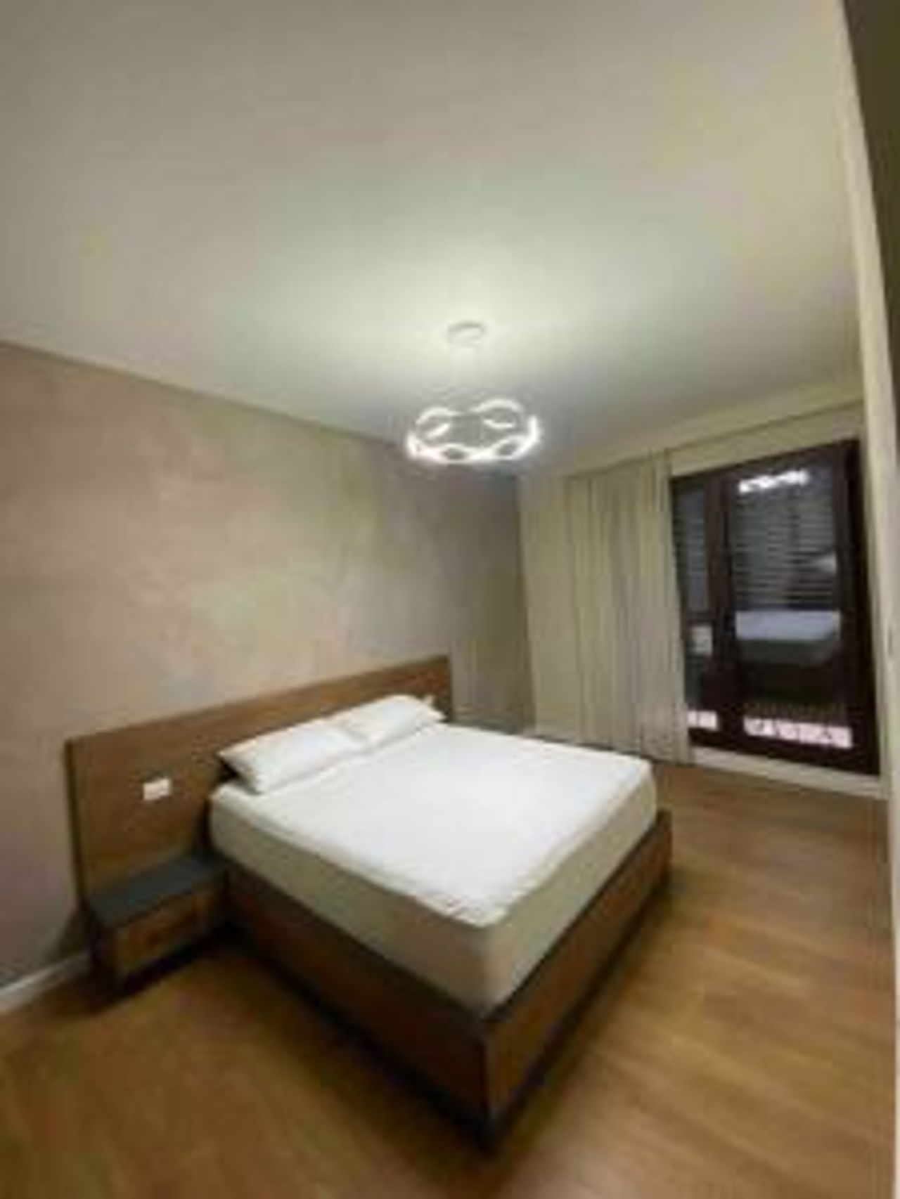 Mateo Duplex