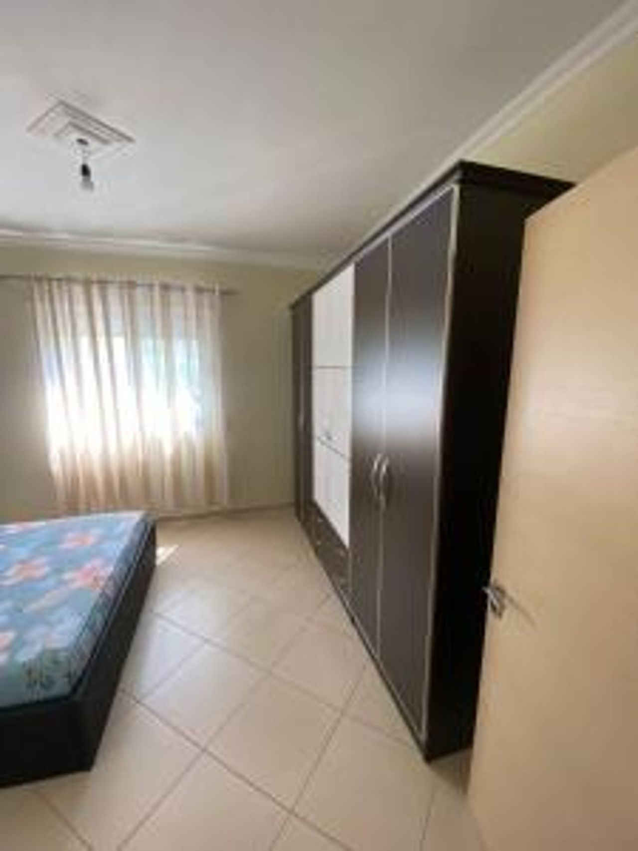 Saimir Apartaments
