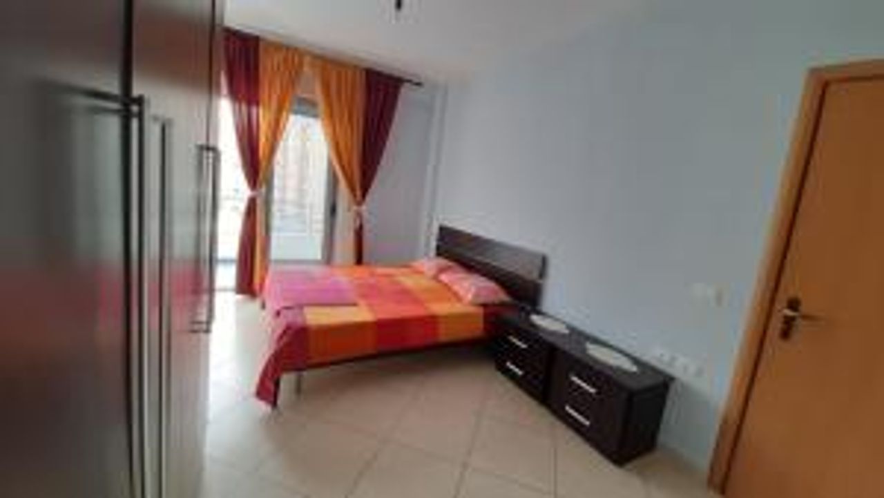 Emily's apartament