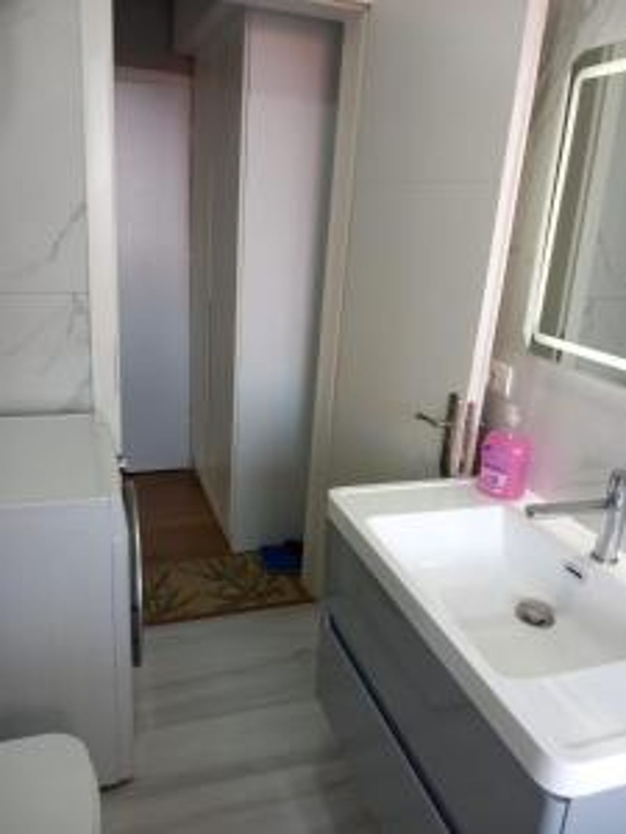 Joni’s apartment in Pogradec