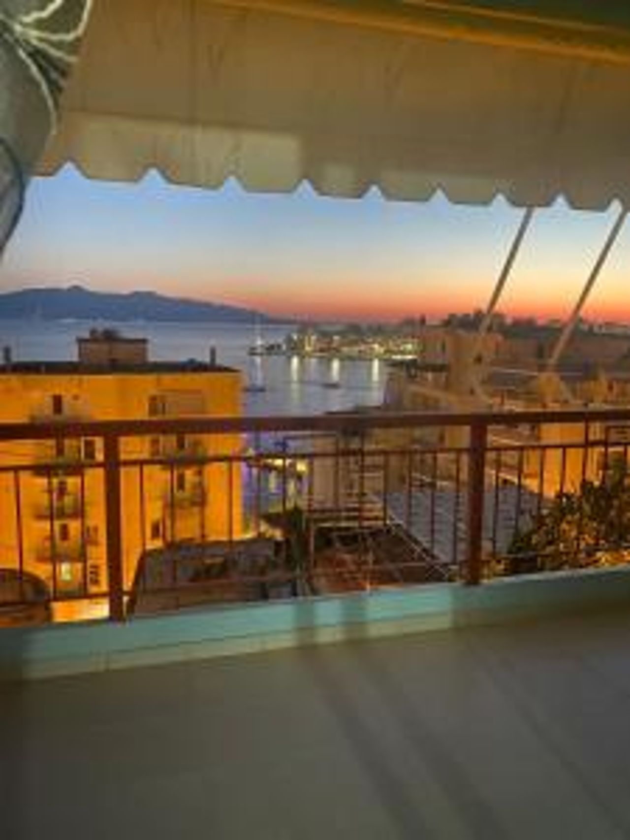 Panoramic Apartment Amelia
