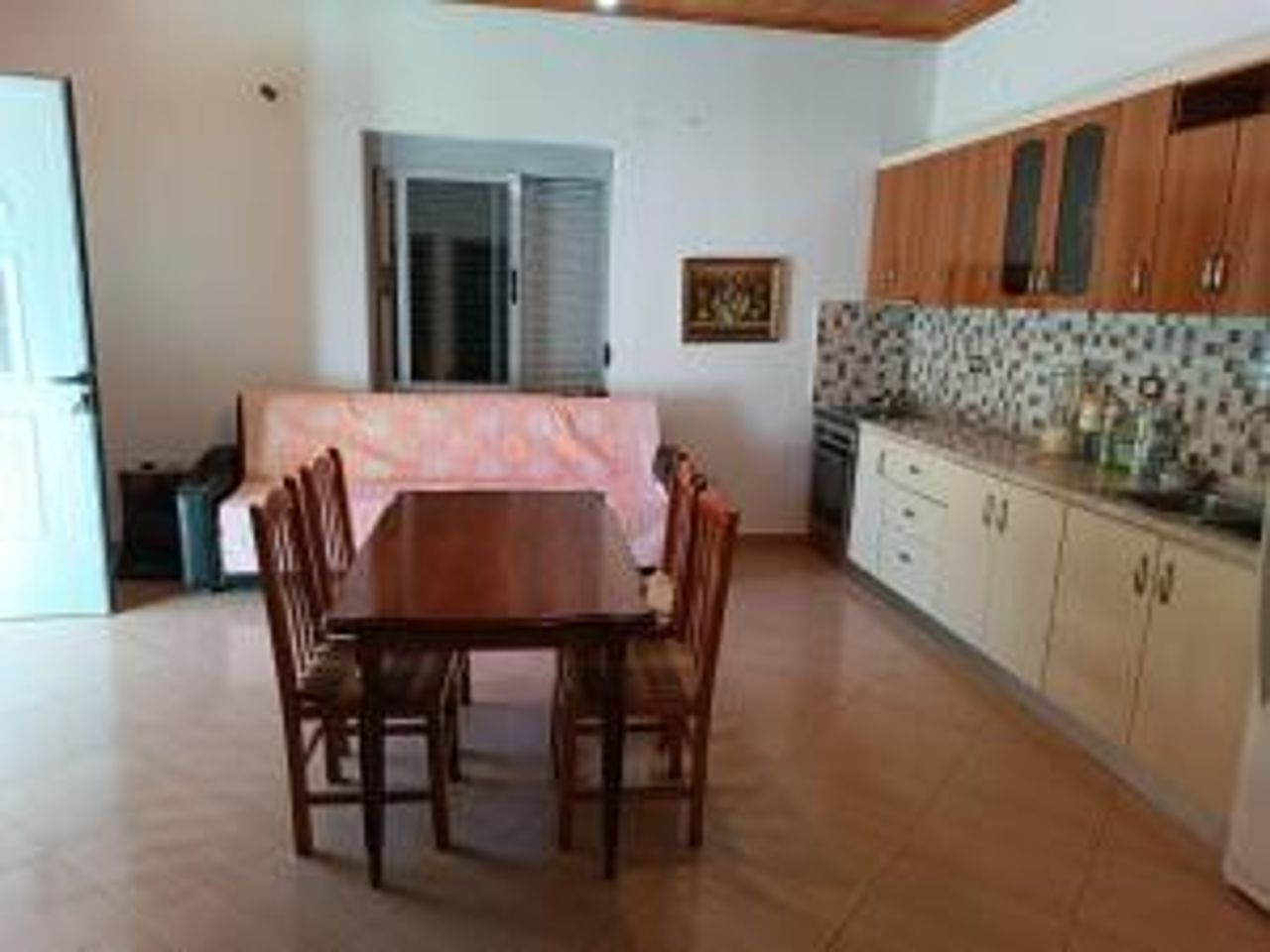 Fetahu Hostel