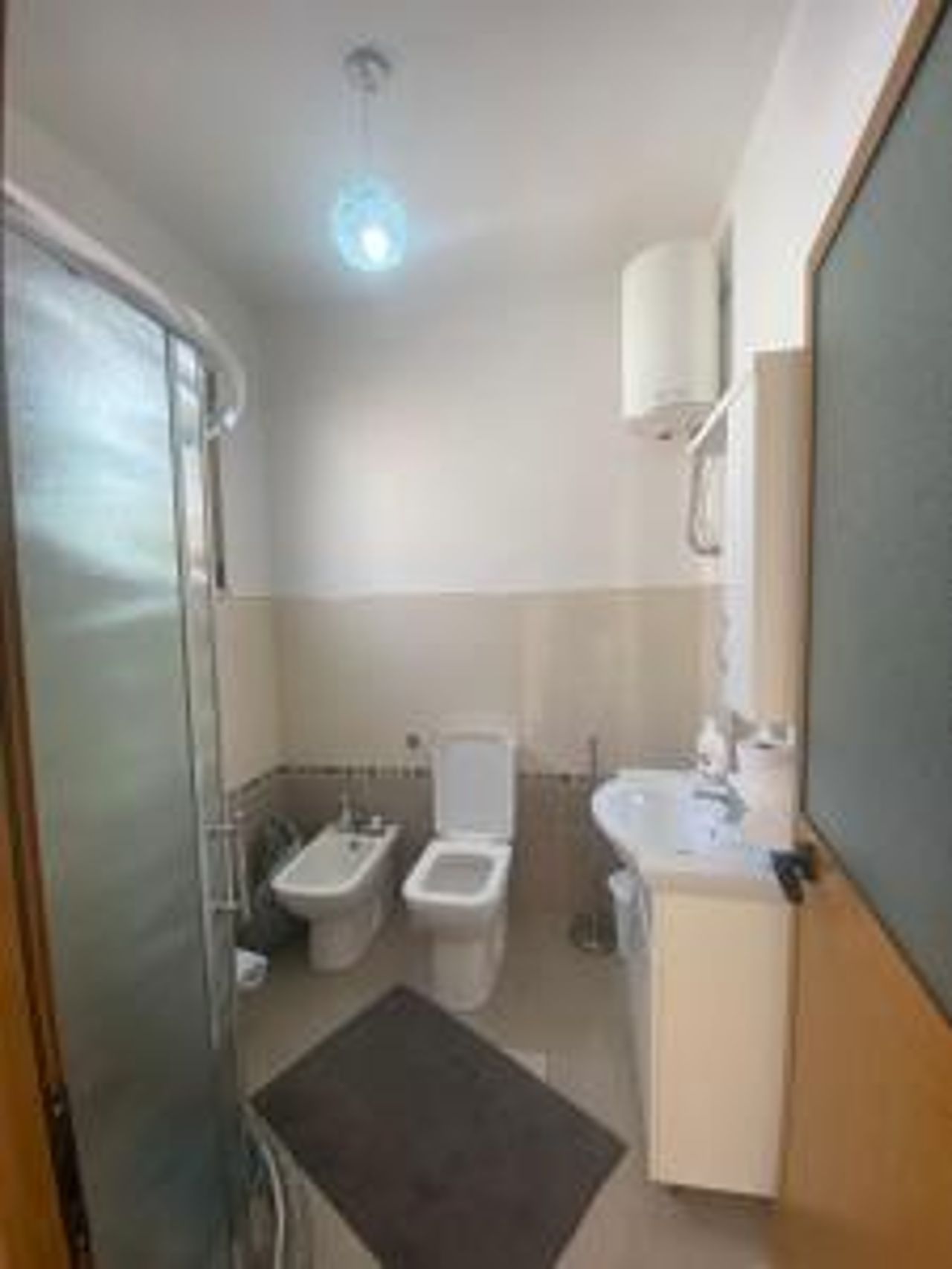 Arlis Home
