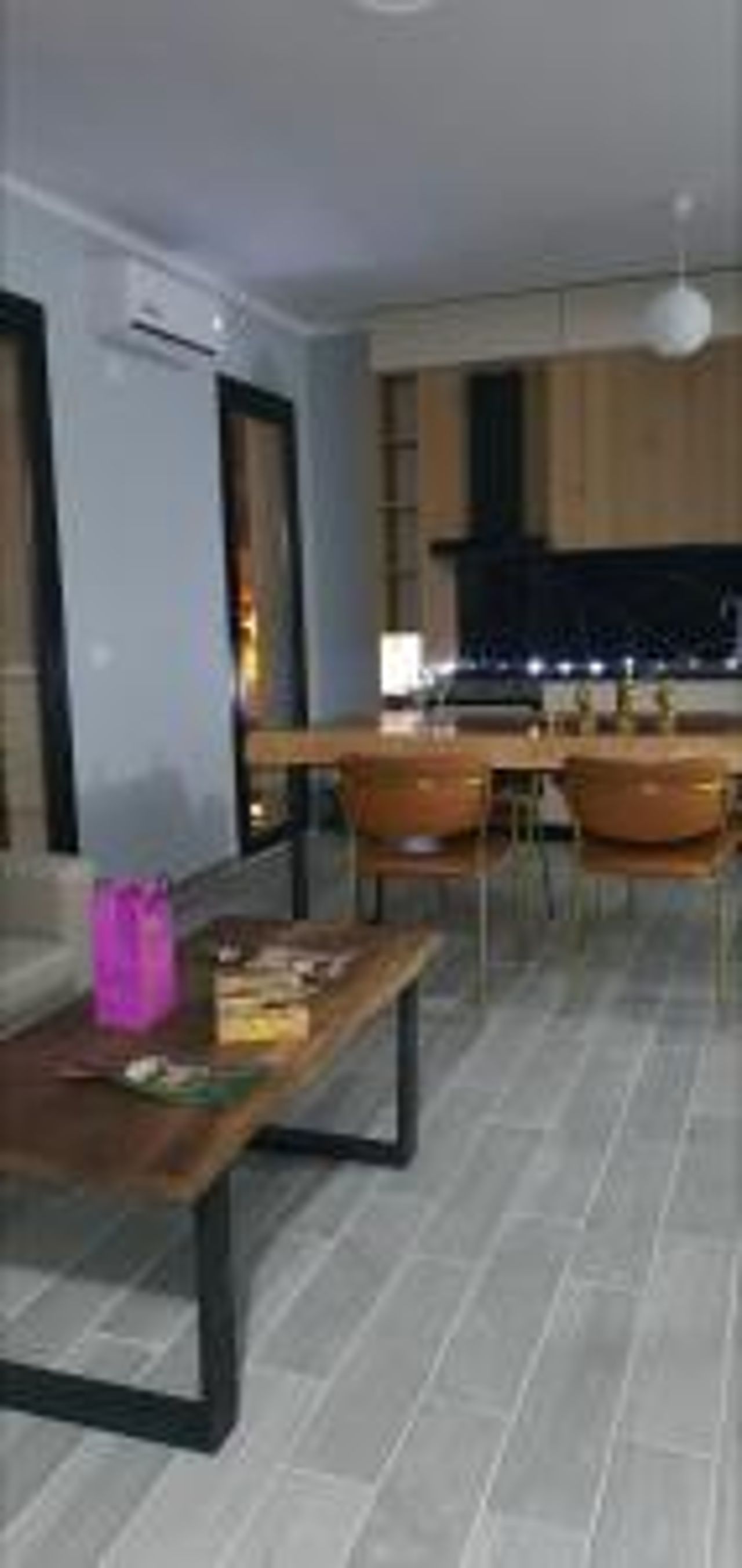 Alles Mine Peza modern apartment