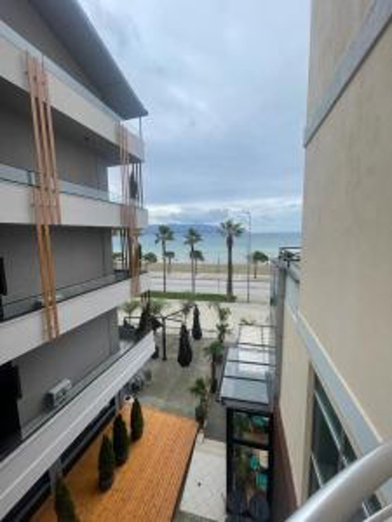 Alba Apartments