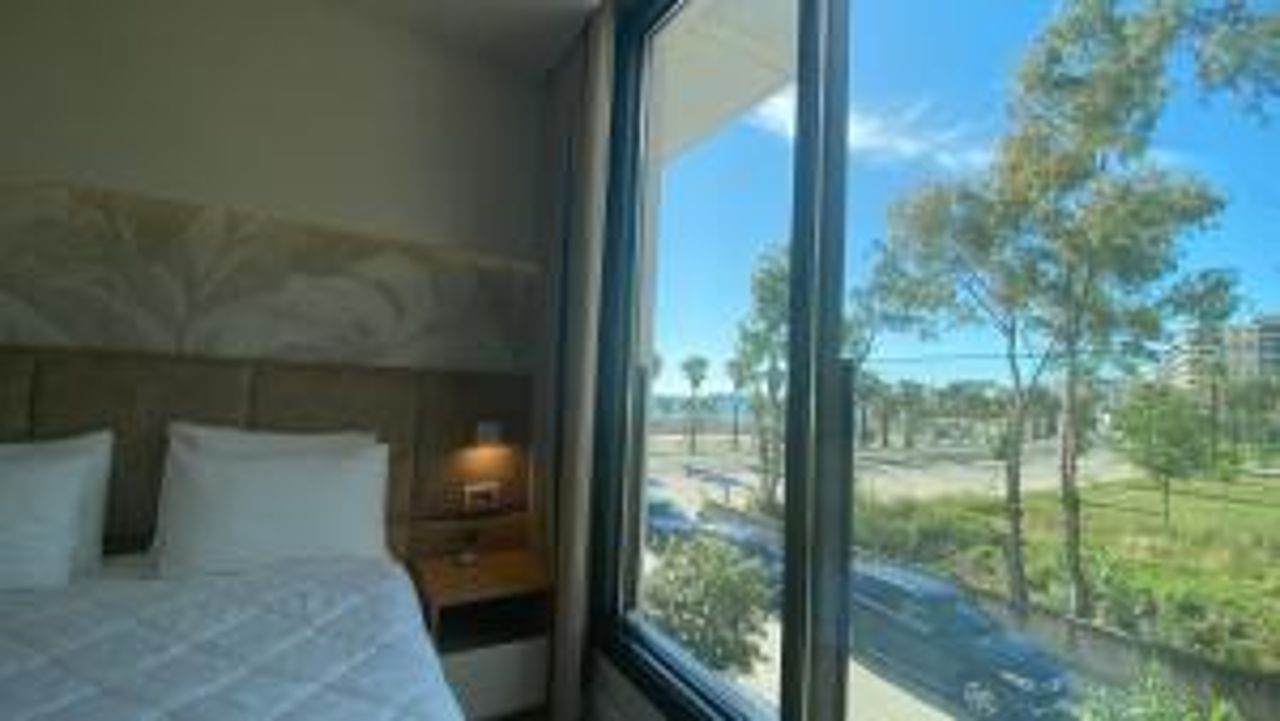 Marina Premium Hotel- Residences
