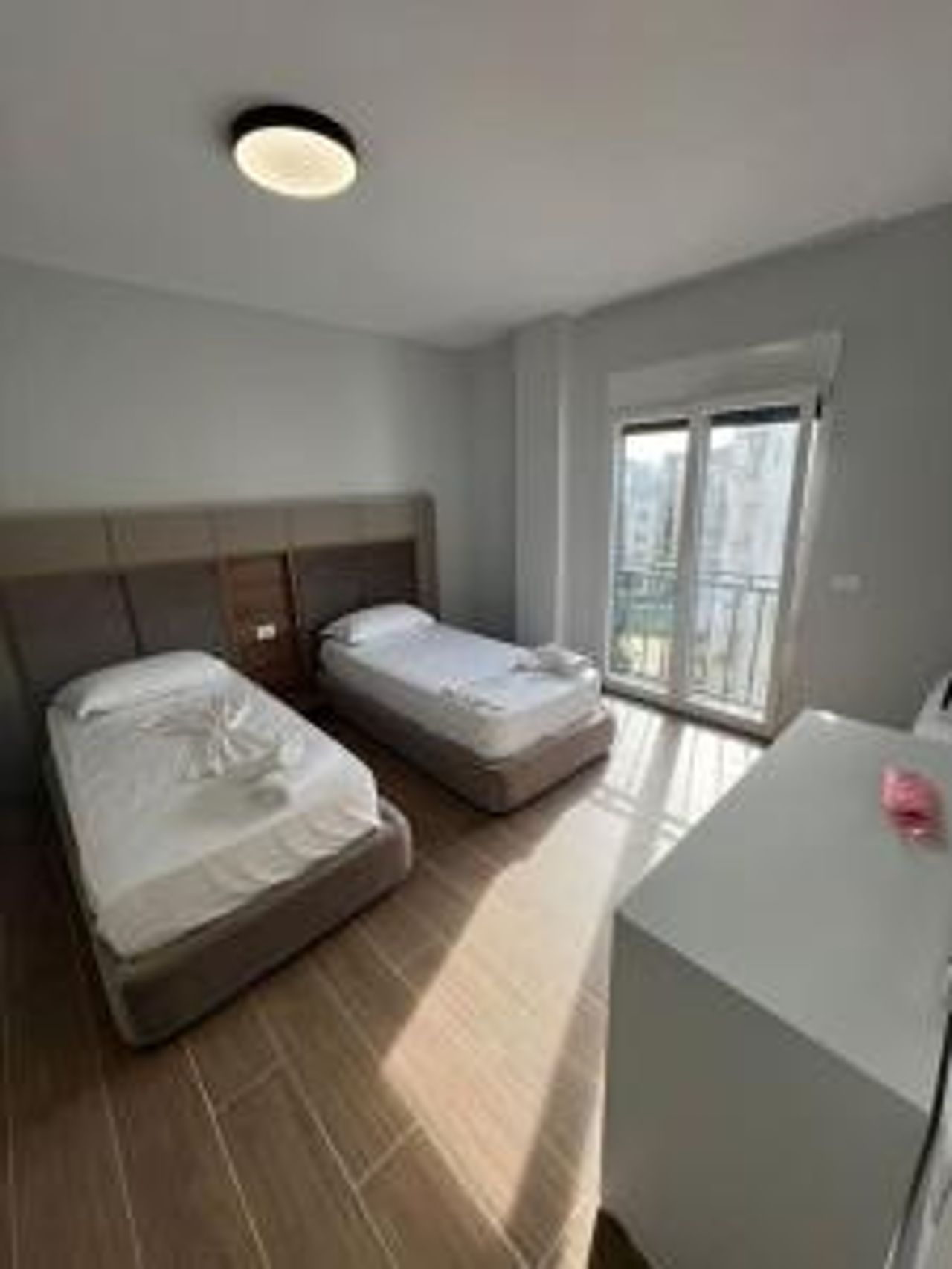 5th Floor 2+1 Apartment Sea View