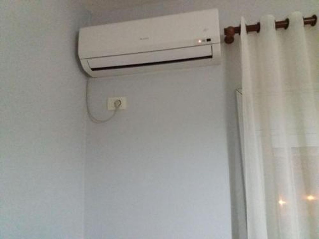 Cheap and Comfortable Apartment at Seaside
