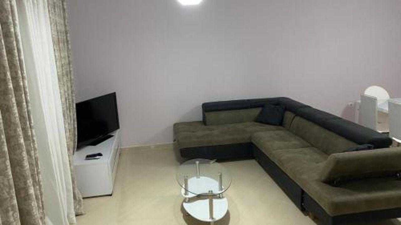Ami Apartment