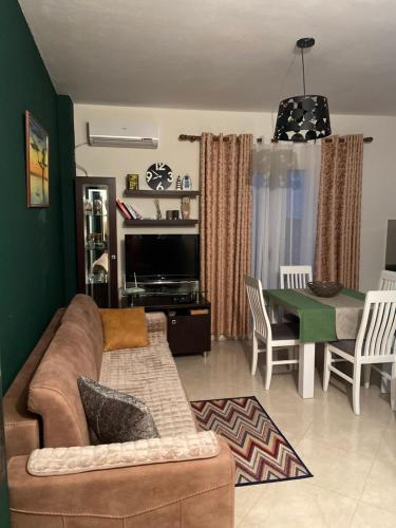 Rori’s Apartment Qerret