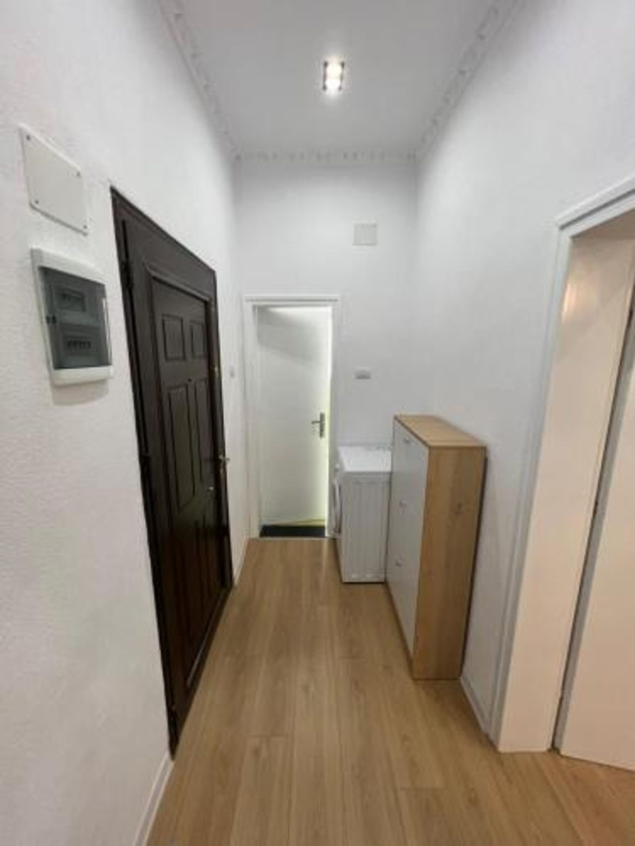 Leti Apartaments 21 Dhjetori SC