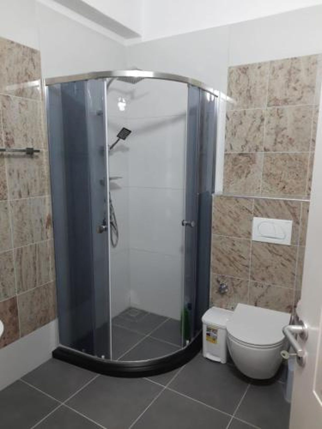 Fishta Apartments Q5, 21