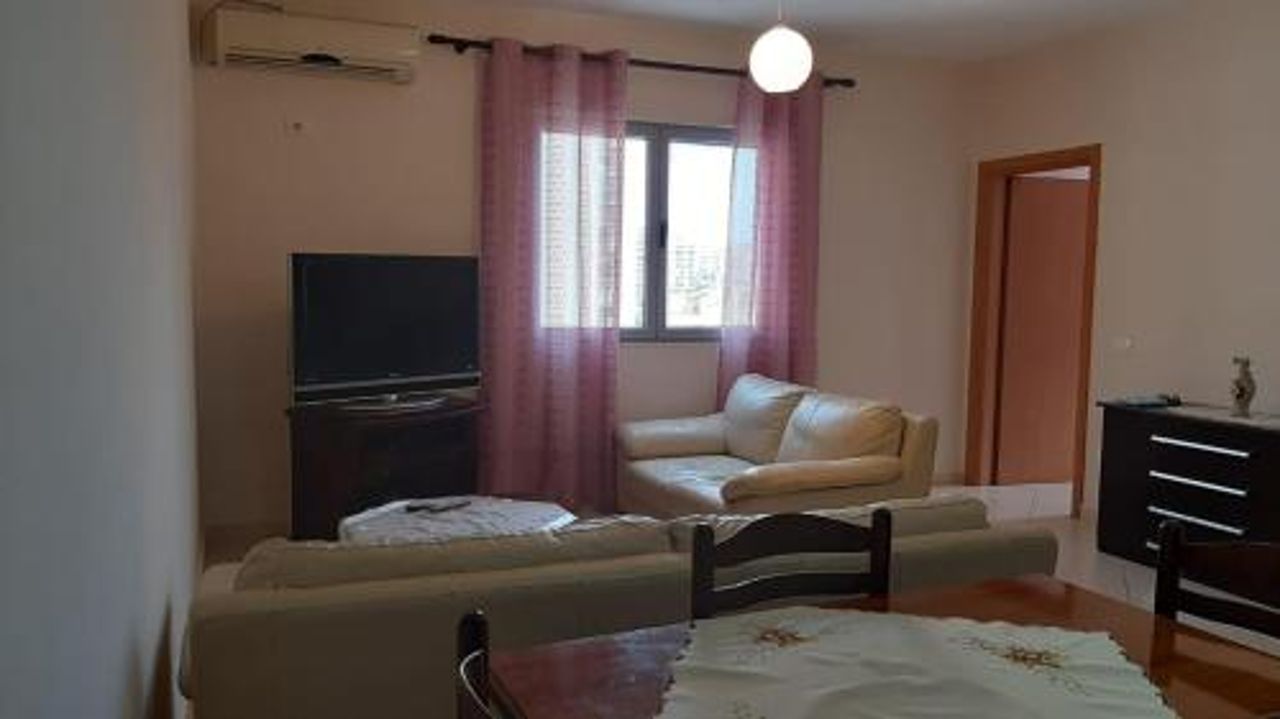 Emily's apartament