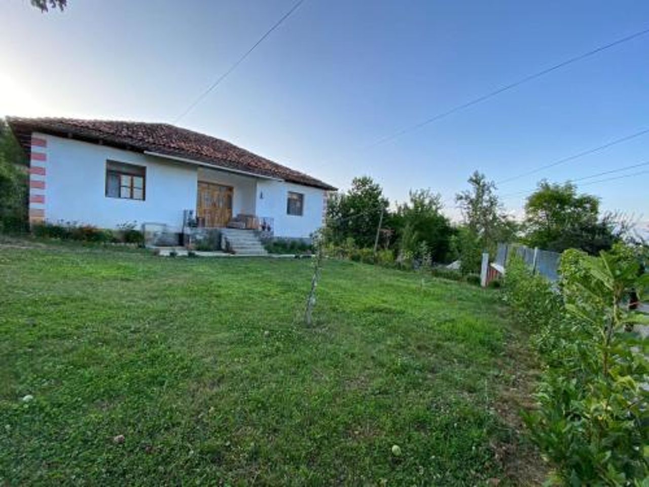 Guesthouse "Haxhiu" - Sopot, Diber