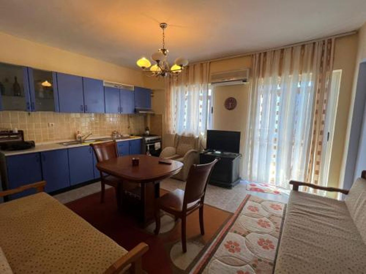 VISI 2 APARTMENT 2minutes walking from apartment to beach resevations only 2 nights and more