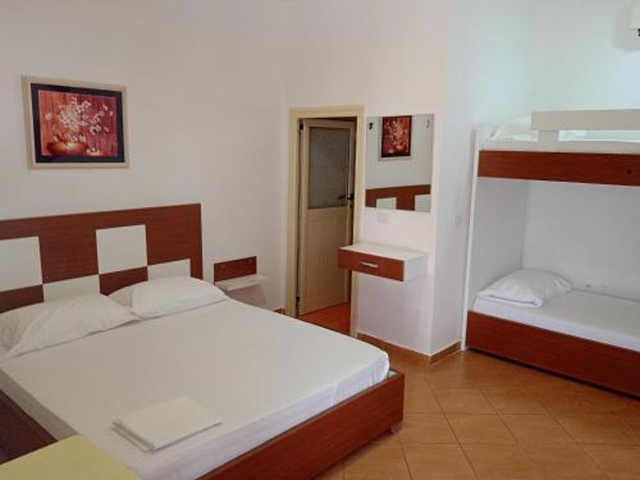 Strakoshaguesthouse dhermi
