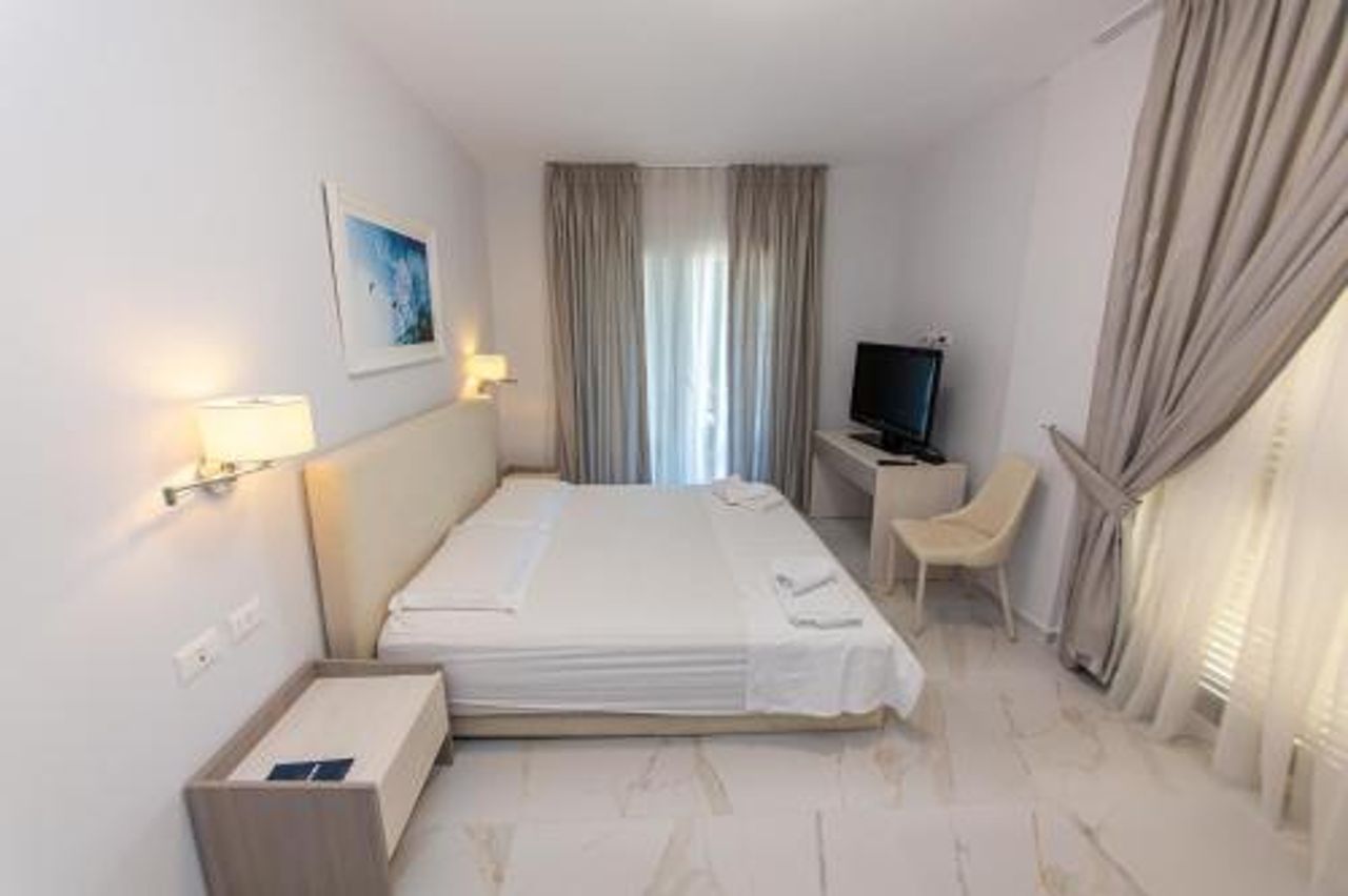 Luxury Villa 1