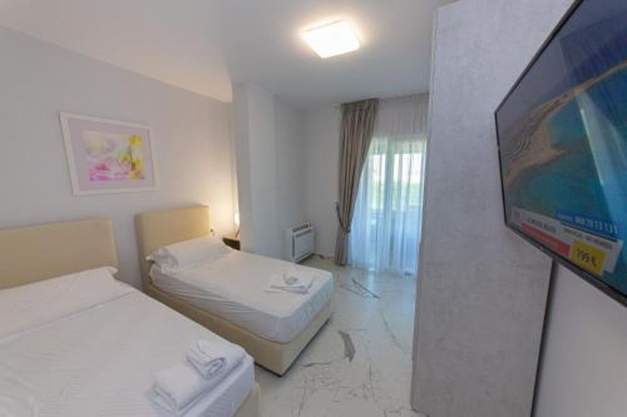 Luxury Villa 4