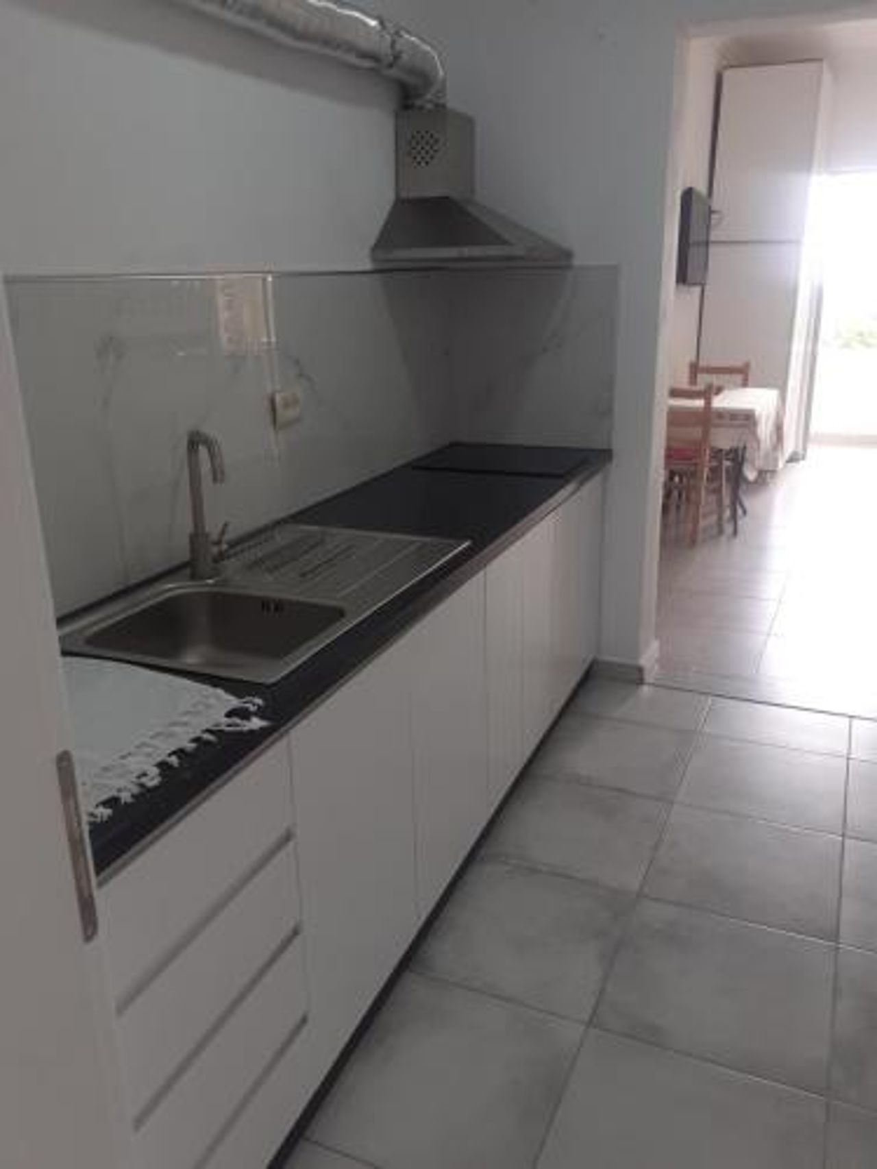 Borsh Amantius Apartments