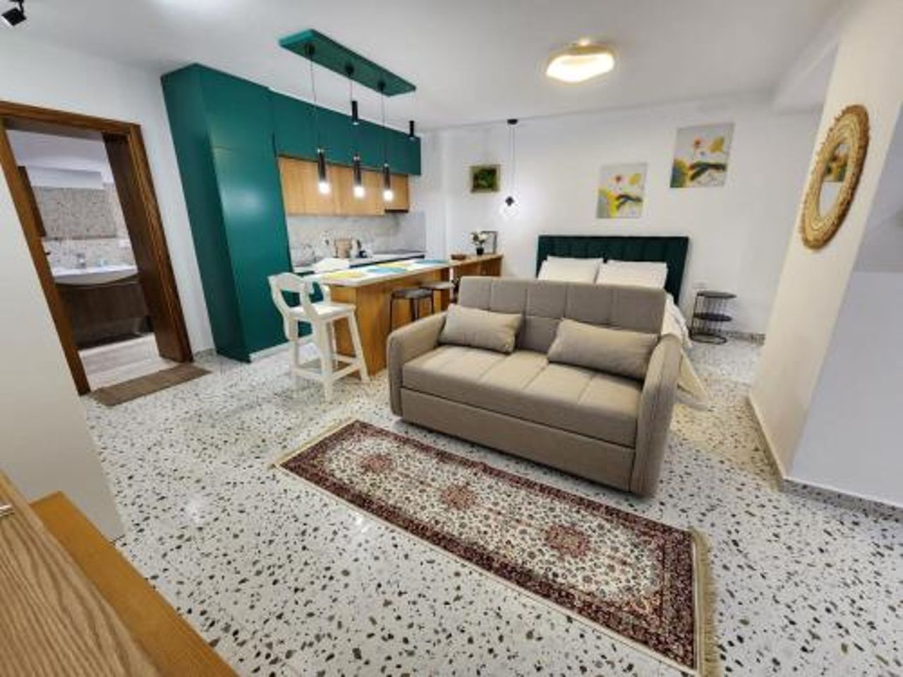 Pietro Guesthouse