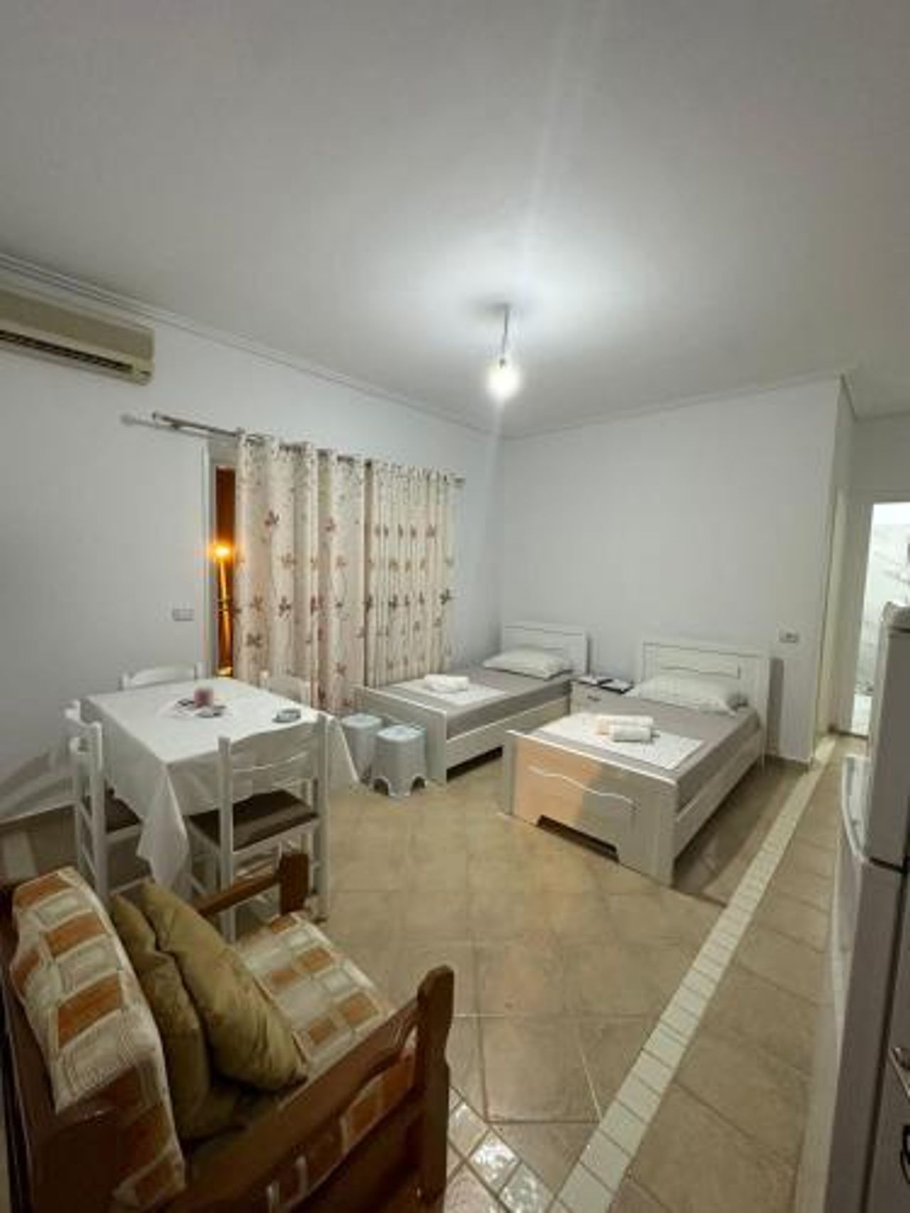 Erba's apartment