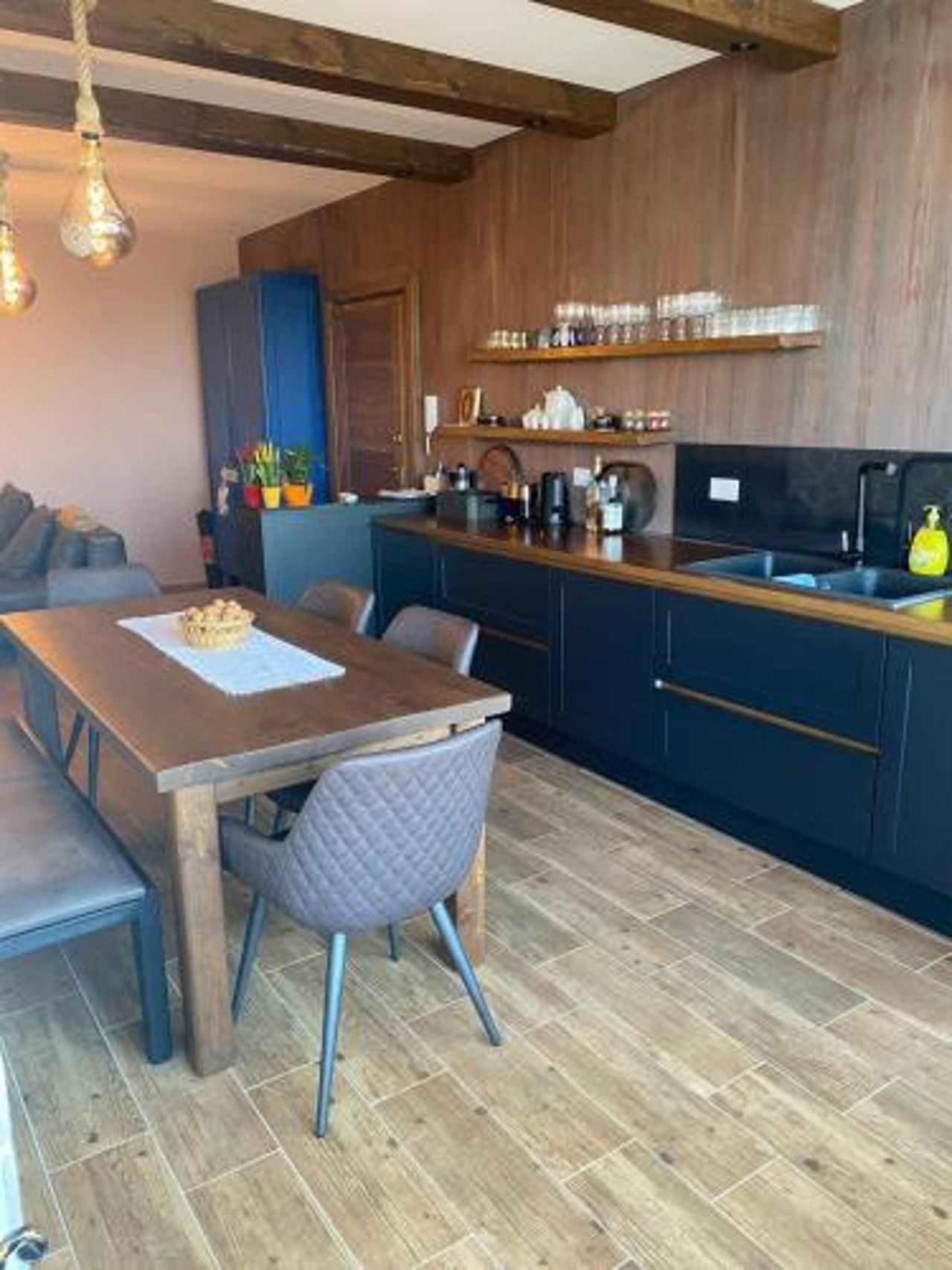 ES Luxury Apartment