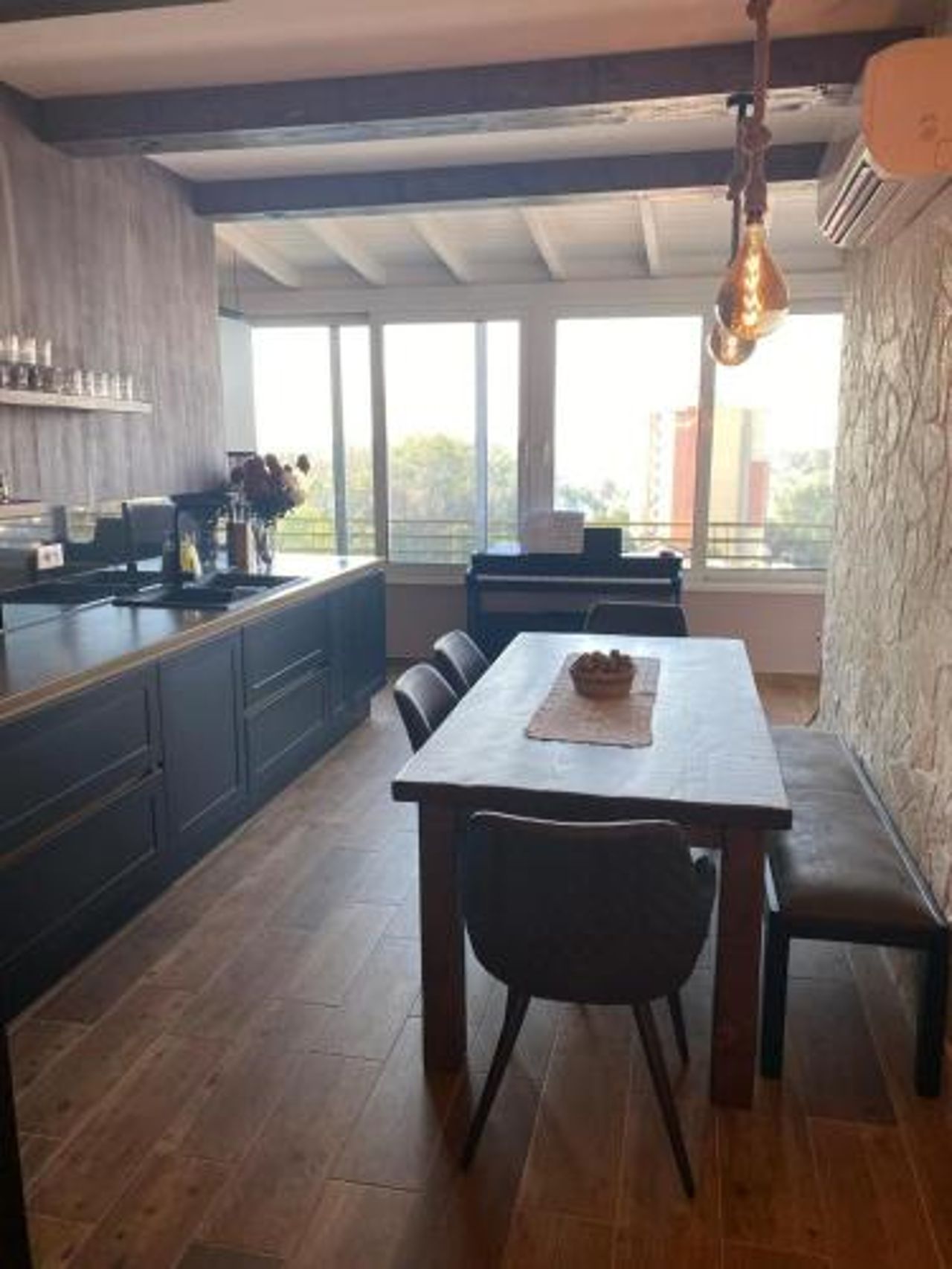 ES Luxury Apartment