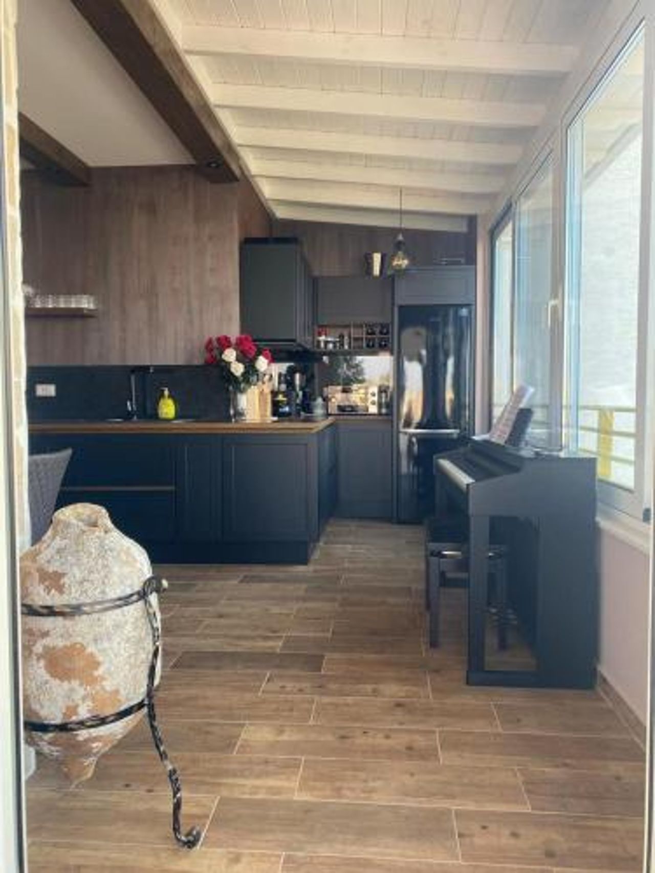 ES Luxury Apartment