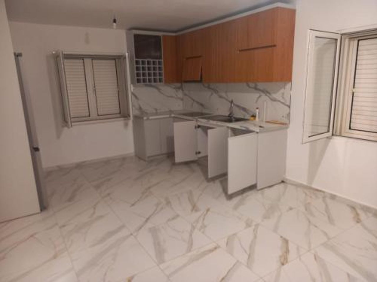 Alabaster Luxury Cheap House Tirana