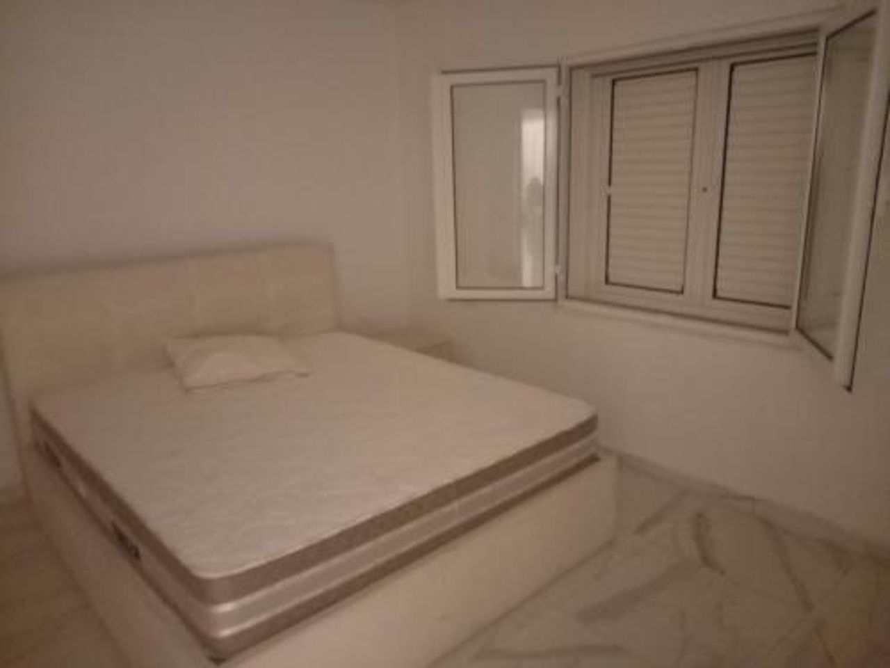 Alabaster Luxury Cheap House Tirana