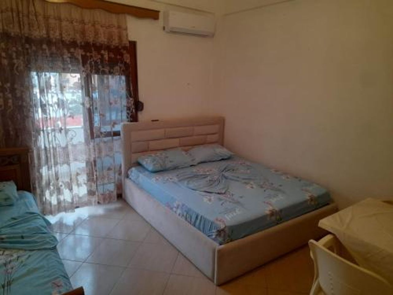 Dovlet Rooms