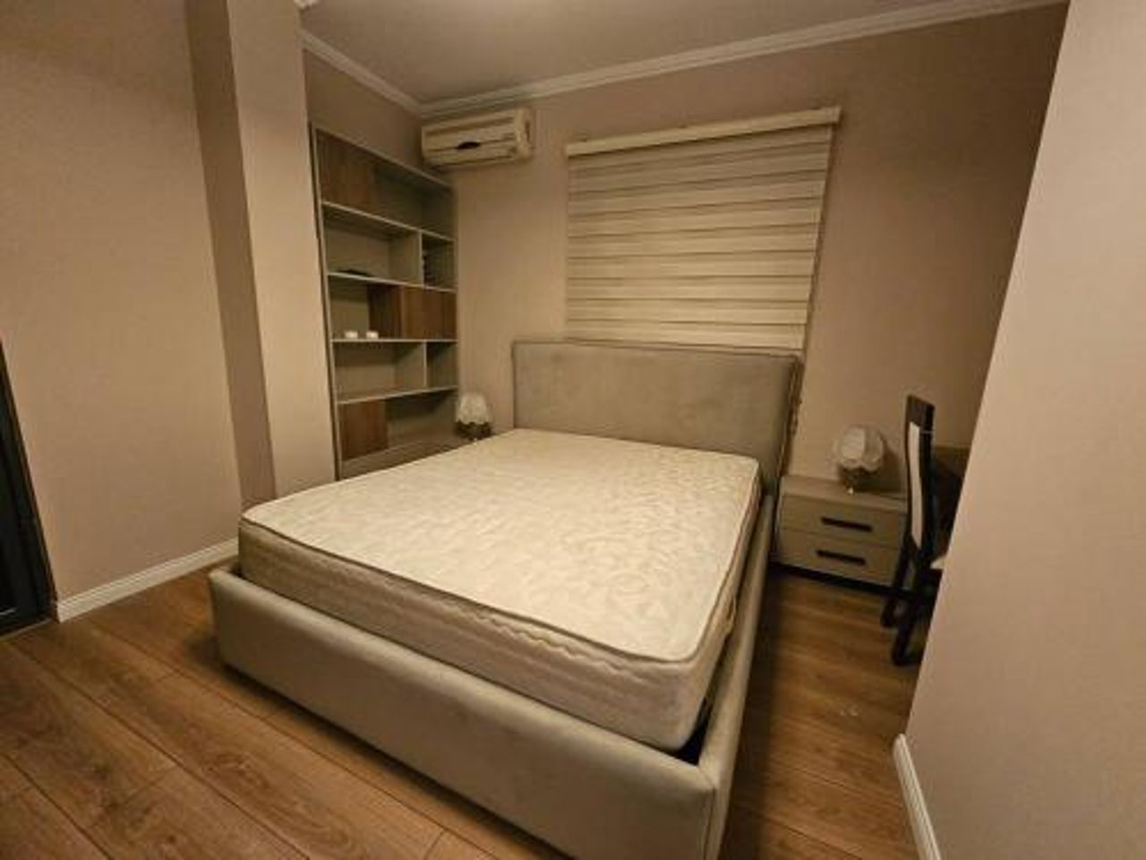 Central Apartment with balcony 2