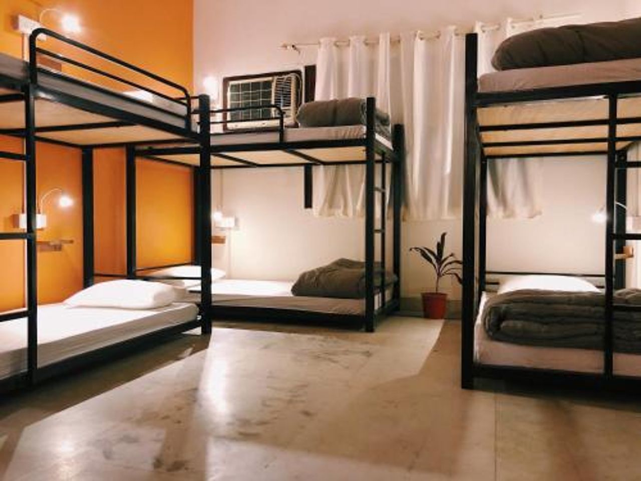 WANDERLUST INN Harmony House - Vibrant Stay