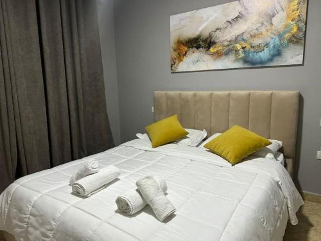Central Located Apartment,Tirana