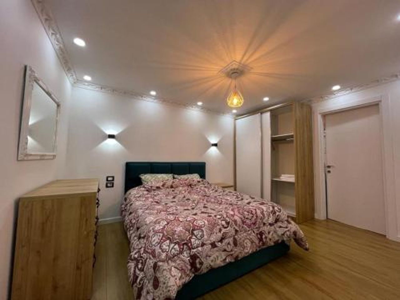 Leti Apartments Rr.Naim Frasheri