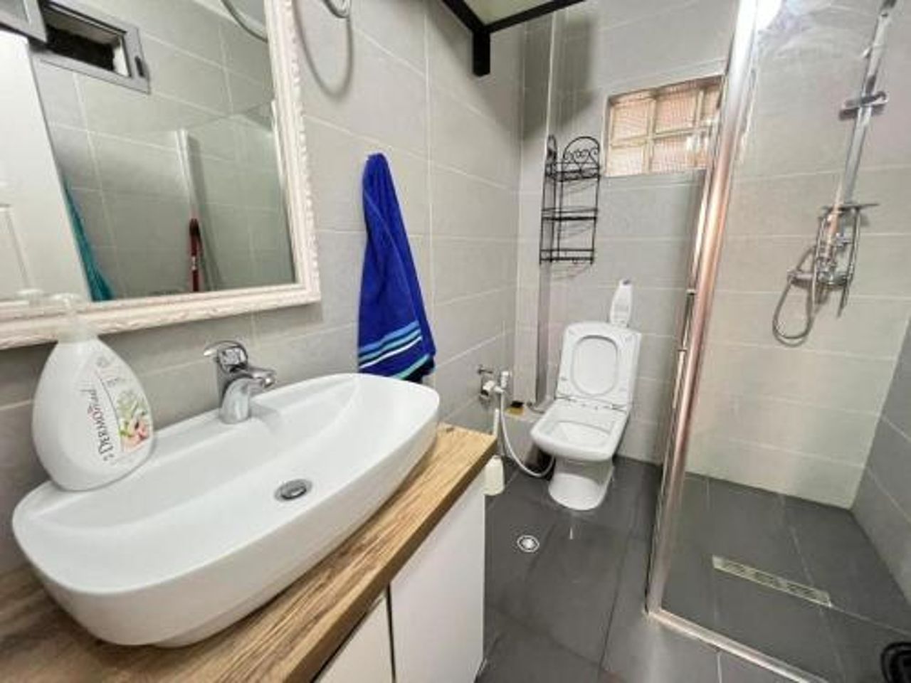 Leti Apartments Rr.Naim Frasheri