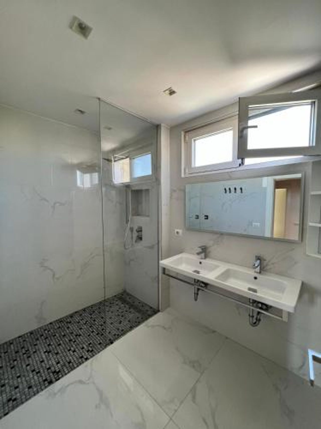 Tirana Loft Living