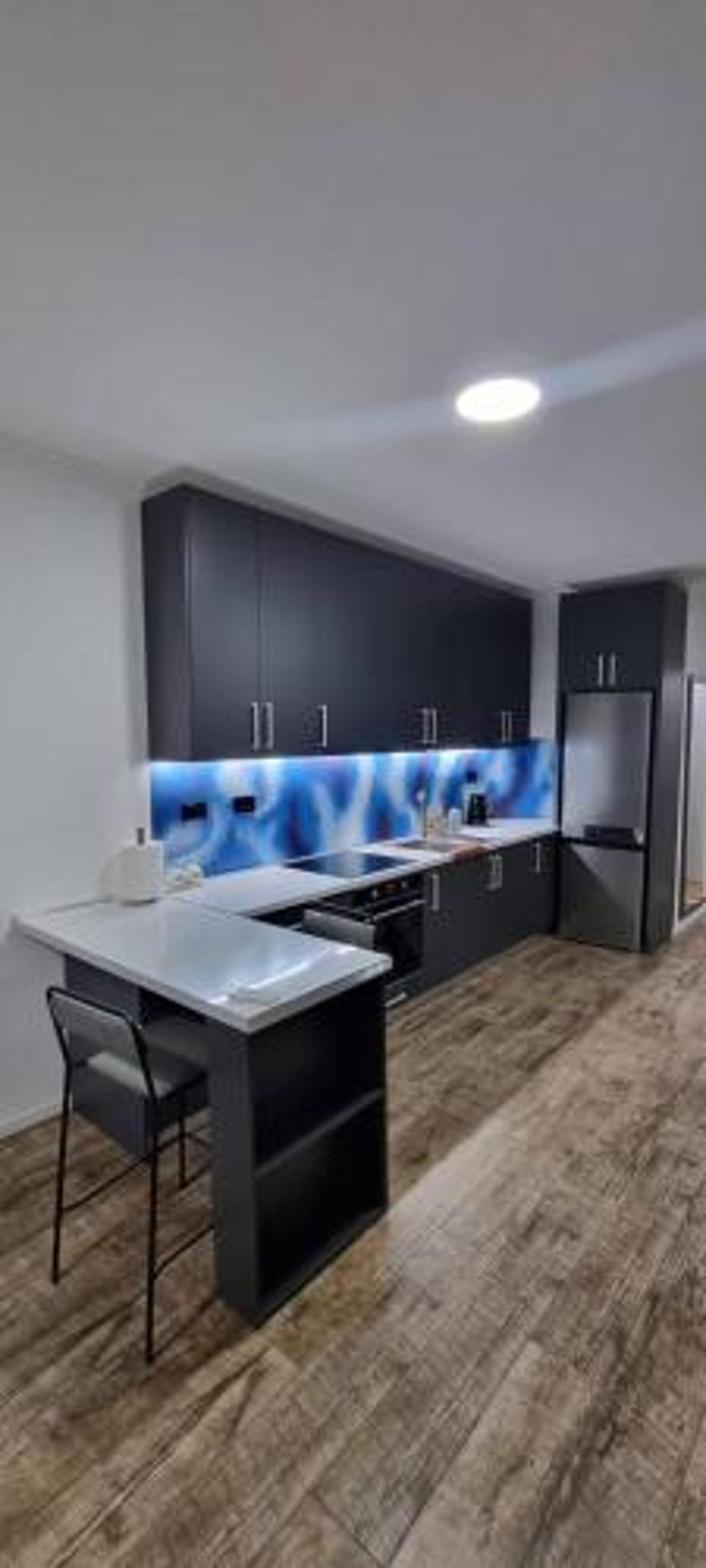 Lovely spacious 1-Bedroom Apartment