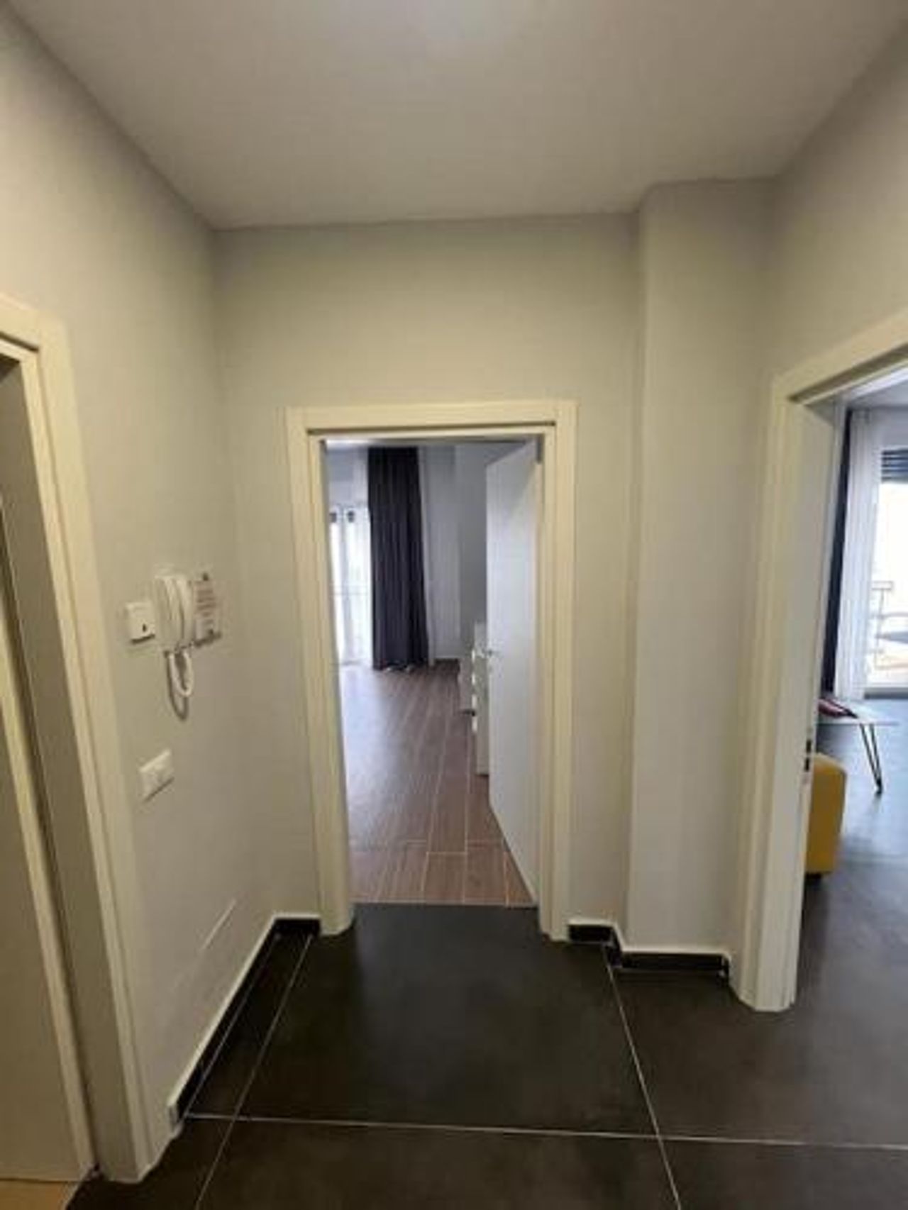 5th Floor Apartment Sea View, Qerret