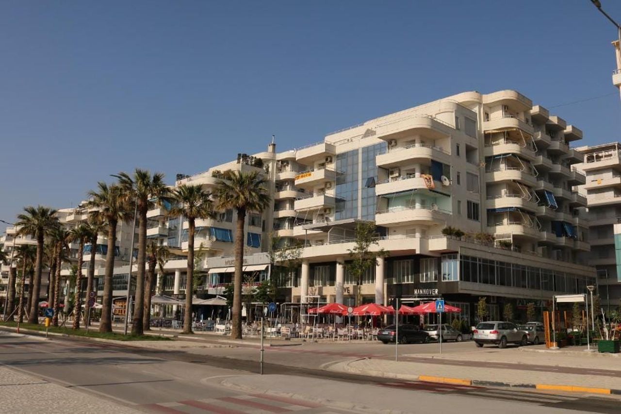 Belleview Apartment 3