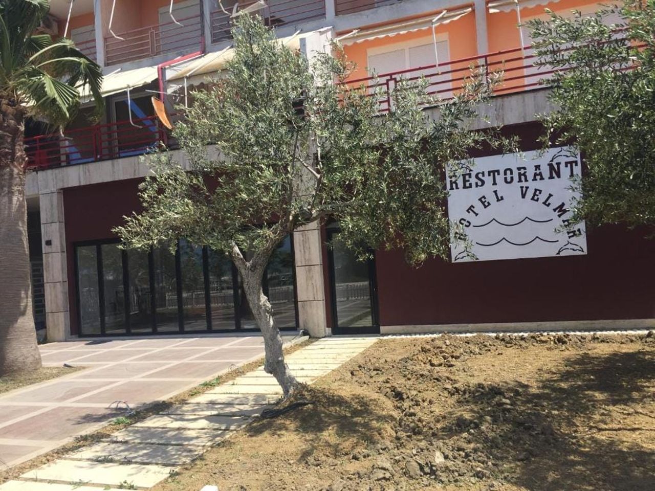 Velmar Hotel