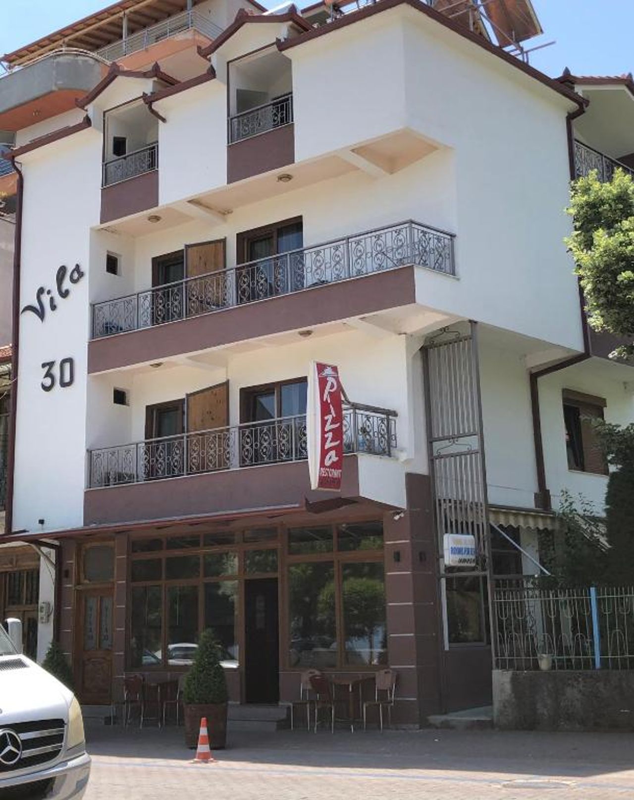 Vila 30