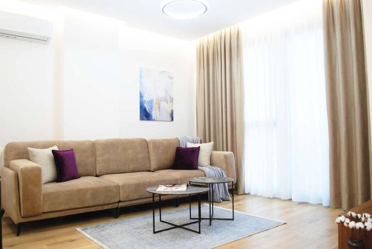 Lindi’s Apartment 5/1