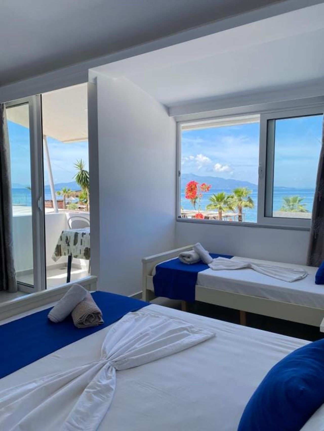 Santa Paola Apartments