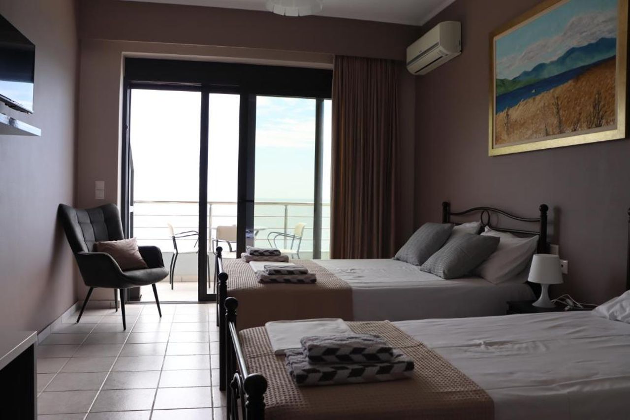 Anel Rooms