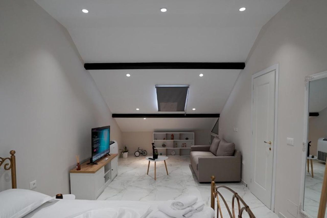 City Center Hideout – Studio Apartment